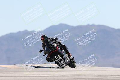 media/Oct-13-2025-Moto Forza (Mon) [[a66d839500]]/3-B Group/Session 4 (Turn 9)/